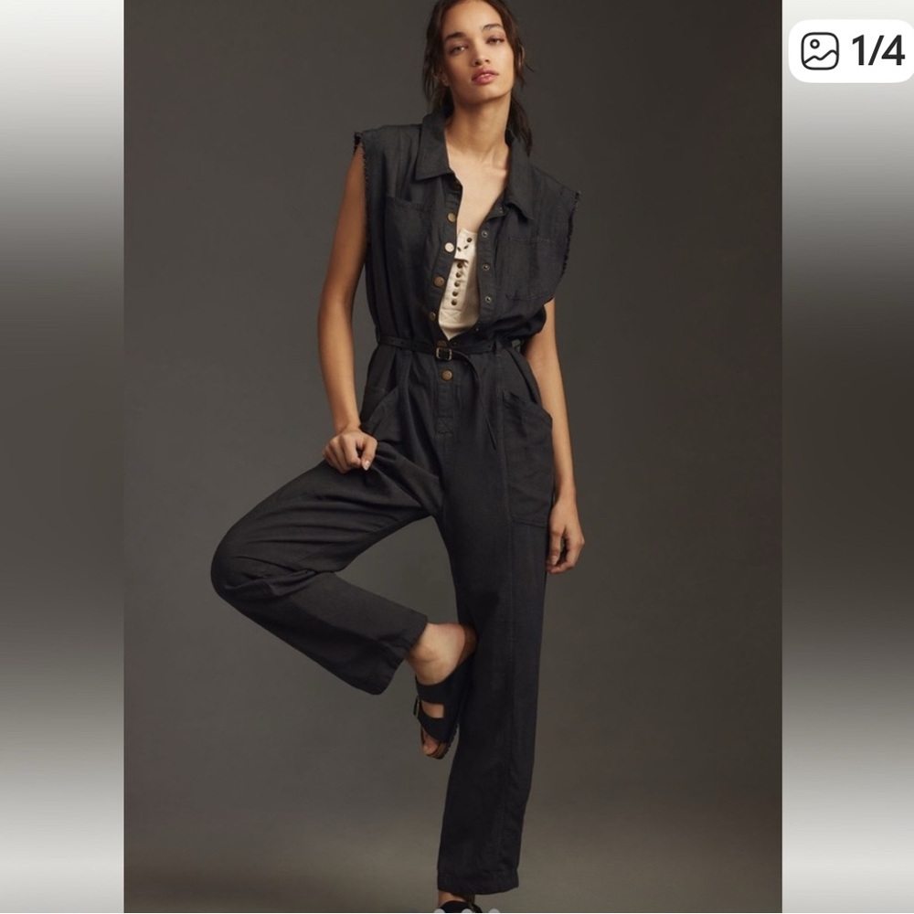NWT-Anthropologie Pilcro Sleeveless Mechanic Romper in black linen blend SMALL